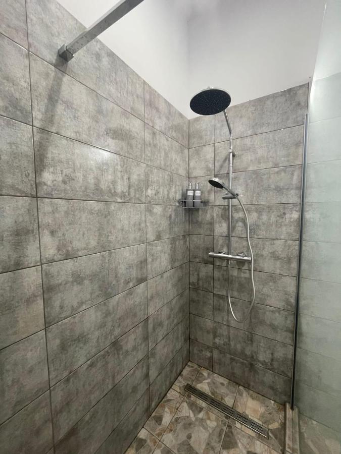 La Oti&Miruna Daire Navodari Dış mekan fotoğraf